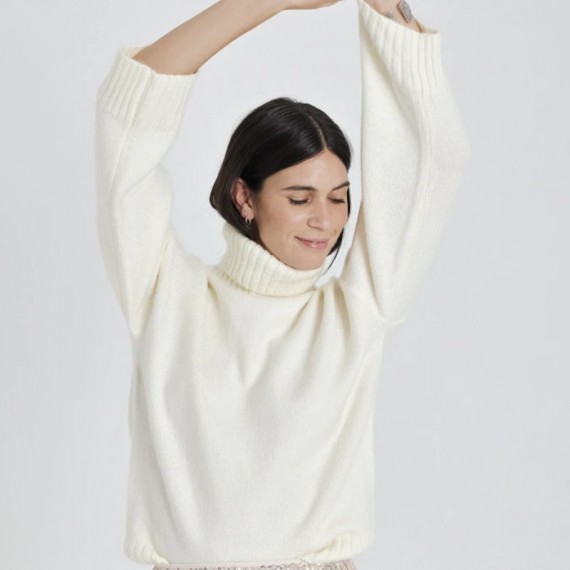 Pull Charifa - Artlove